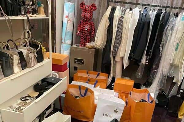曾都区回收一线品牌衣服